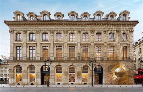 louis vuitton facade place vendome|louis vuitton france store locator.